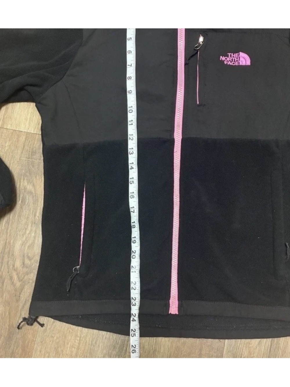 The North Face Women’s Medium Black Pink Zip Up Jacket Hoodie Fleece Softshell - Picture 8 of 8
